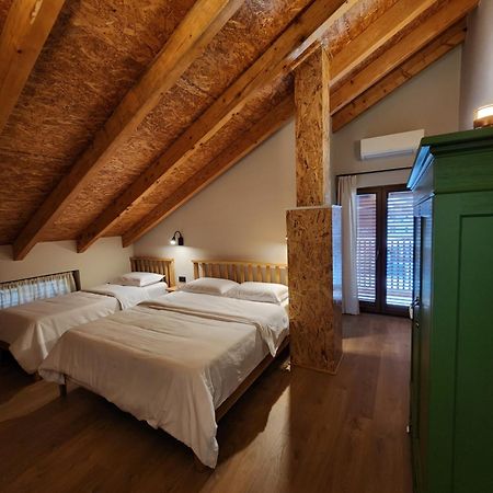 Guesthouse Te Avllia Kelcyre Ngoại thất bức ảnh