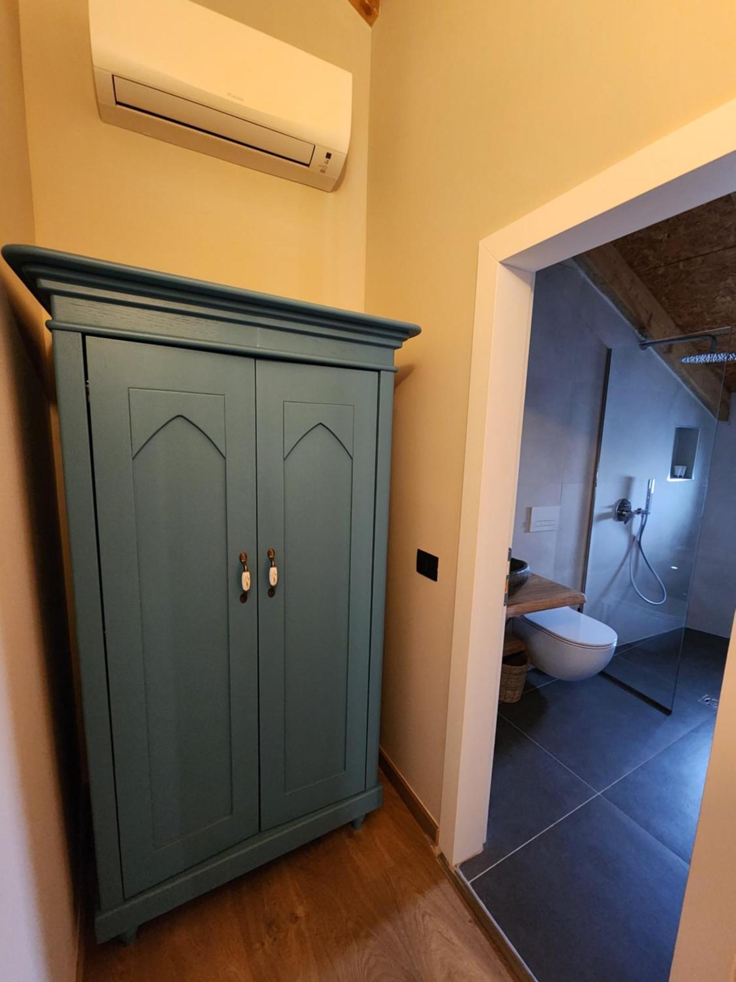 Guesthouse Te Avllia Kelcyre Ngoại thất bức ảnh