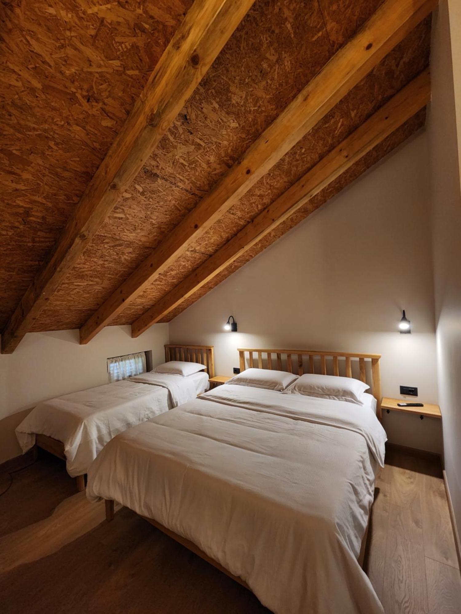 Guesthouse Te Avllia Kelcyre Ngoại thất bức ảnh
