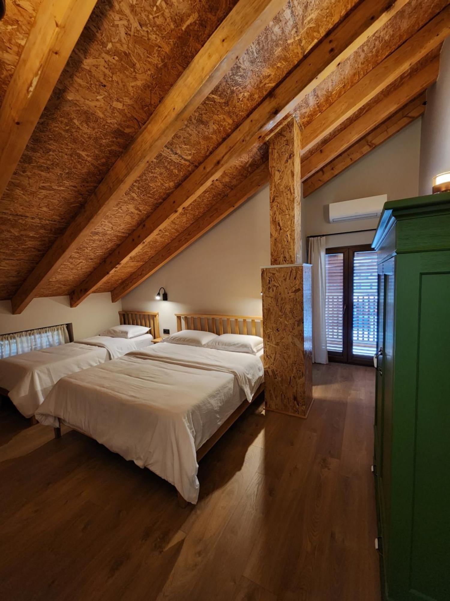 Guesthouse Te Avllia Kelcyre Ngoại thất bức ảnh